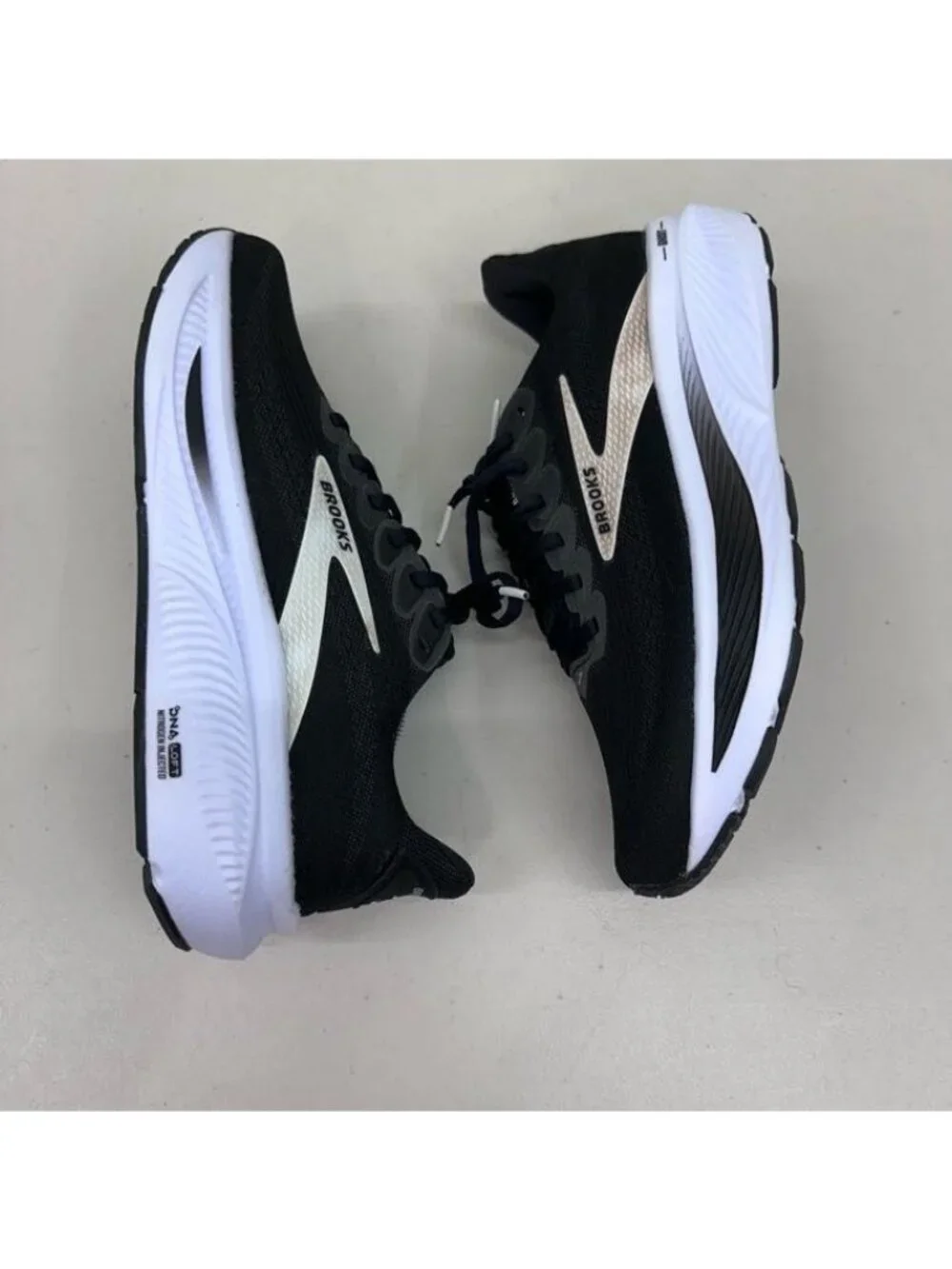 Brooks Ghost 17 Black Running Shoes Sneaker DNA Loft Cushion Athletic Mens sz 8